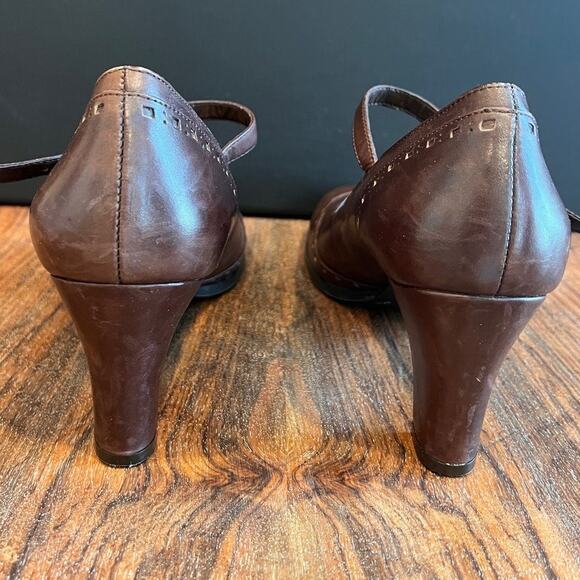 Etienne Aigner Brown Leather Eyelet Detail Nadine Mary Jane 8.5 - Picture 12 of 15